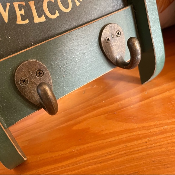 Vintage Friends Welcome Key Hanger Shelf Tree of Life - Picture 3 of 4